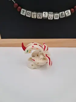 Bakugan Battle Brawlers Pearl Pyrus Dragonoid 610g B2 Classic Rare W/ Card - Image 4