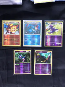 Pokemon Cards: Call of Legends 5 Card Reverse Holo Lot - Image 1