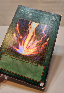 Raigeki (MAGIC) LOB-053 Super Rare Unlimited Yugioh 1018 - Image 3