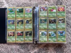 Pokemon Cards Lot Binder (2000s Delta Species/Holon Phantoms/Crystal Guardians) - Image 3