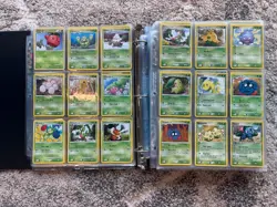 Pokemon Cards Lot Binder (2000s Delta Species/Holon Phantoms/Crystal Guardians) - Image 4