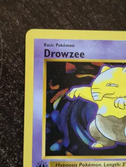 1999 WOTC POKEMON BASE SET SHADOWLESS 1ST EDITION DROWZEE 49/102 VINTAGE CARD - Image 2