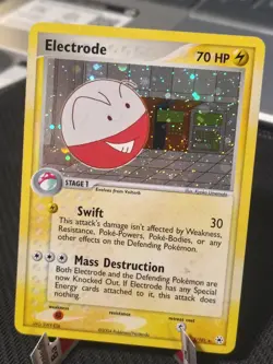 Pokemon TCG Electrode EX Hidden Legends Holo Rare Card 5/101 - Image 1