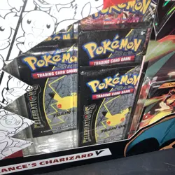 Pokemon TCG Celebrations Collection Lance's Charizard V Box Sealed 820650809392 - Image 2