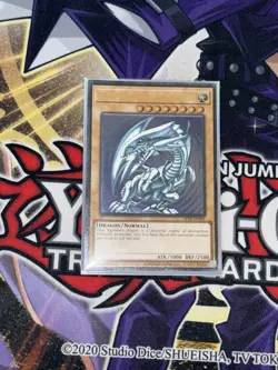 Blue-Eyes White Dragon - OP28-EN001 - Near Mint NM - Ultimate Rare - Unlimited - Image 4