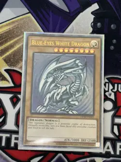 Blue-Eyes White Dragon - OP28-EN001 - Near Mint NM - Ultimate Rare - Unlimited - Image 5