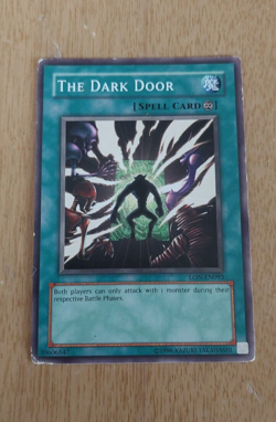 The Dark Door LON-EN093 YuGiOh card (LP) - Image 2