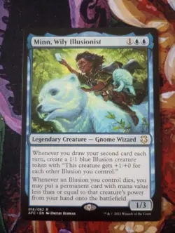 Minn, Wily Illusionist - MTG - Commander: Adventures in the Forgotten - AFC - NM - Image 1