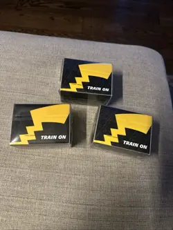 Pokemon trading card game celebrations deck box sealed/brand new - Image 1