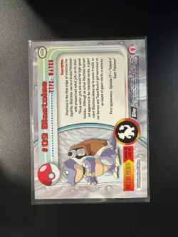 NM/ Pokemon Blastoise #09 1999 Topps TV Series 1 Black Logo Foil Holo Card NP/NM - Image 2
