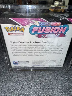 Pokemon TCG - Sword & Shield - Fusion Strike - Booster Box - Factory Sealed. - Image 2