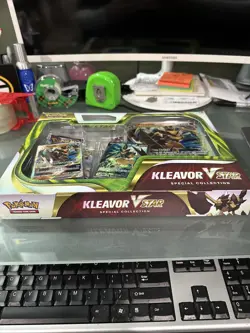 Pokemon TCG - Kleavor VSTAR Special Collection - Factory Sealed 820650851254 - Image 2