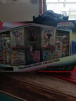 Pokemon Scarlet & Violet-Prismatic Evolutions Premium Figure Collection - Image 1