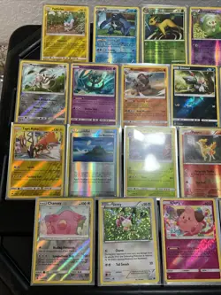 (30) Pokemon Cards Lot Vtg Holo STAMPED REVERSE Leafeon Chansey Empoleon - Image 2