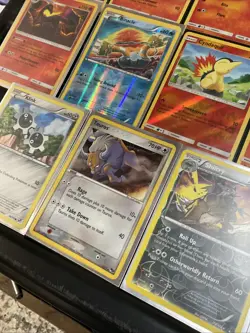 (30) Pokemon Cards Lot Vtg Holo STAMPED REVERSE Tauros LUGIA Gallade Rotom - Image 5