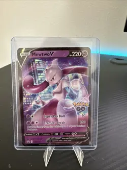 Mewtwo V SWSH223 SWSH: Sword & Shield Promo Cards Holo - Image 1