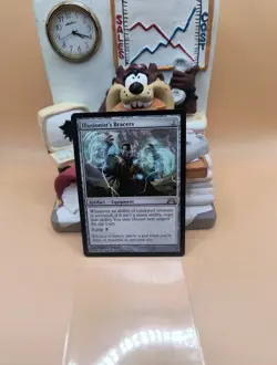Illusionist's Bracers Gatecrash MTG Magic the Gathering - Image 1