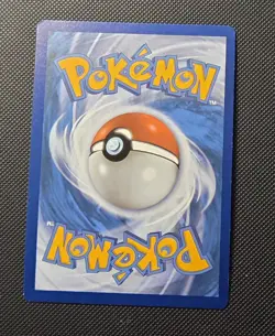 Pokemon TCG Celebrations Pikachu Holo Card 005/025 25th Anniversary - Image 2
