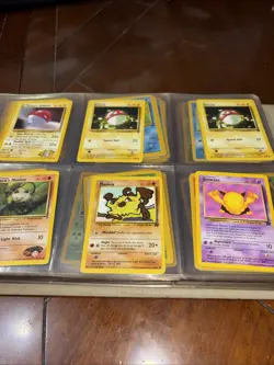 100+ Vintage Pokemon Card Lot - 90s early 00s WOTC Era Holos, Binder Collection - Image 4