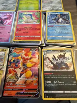 Pokemon Lot 2000+ cards Holo, Reverse Holo and Promo Sword Shield Scarlet Violet - Image 3