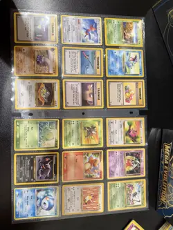 Pokemon Vintage WOTC Lot (18 Cards) -Base Set Starters, Jungle, Fossil 1999-2001 - Image 1