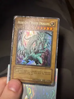 Blue-Eyes White Dragon LOB-001 Ultra Rare Unlimited WAVY Yugioh - Image 3