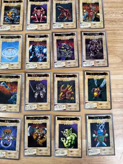 Yugioh OCG Japanese Vintage Original Bandai Cards Collection Lot 25 Cards - Image 4