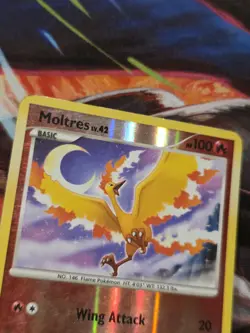 Moltres 36/147 Supreme Victors Reverse Holo Pokemon Card - Image 4