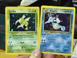Scyther 17/130 Base Set Kingdra 8/111 Neo 2000 Vintage Pokemon Card Lot WOTC - Image 1