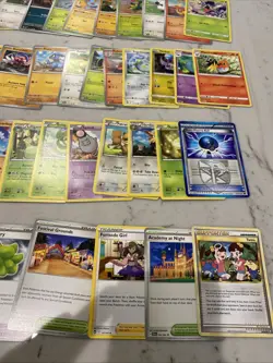 Combined Shipping Pokemon Cards Lot. 100+ Card Lot! Lot #409 . Bulk Lot. - Image 2