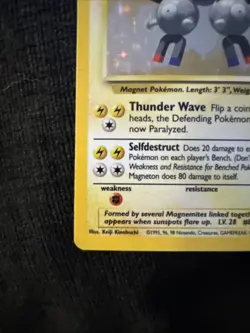 Holo Magneton 9/102 LP Rare 1999 Base Set Pokemon Card - Image 2