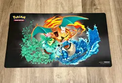 Pokemon 2019 TCG Tag Team Generations Premium Collection Play Mat Charizard - Image 1