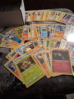 Pokemon TCG 450+ Bulk Card Lot - Vintage, C/UC, Rare, Holos, EX,etc. 1999-24 -16 - Image 1