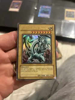 Blue-Eyes White Dragon LOB-001 The Legend of Blue Eyes White Dragon Unlimited - Image 1