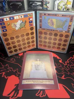1999 Pokemon Togepi 24K Gold Plated Trading Card and Pokeball Burger King..coins - Image 2