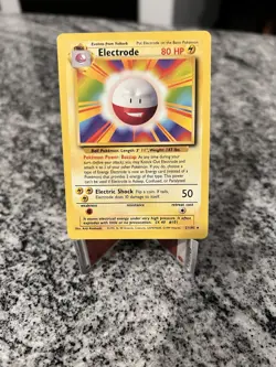 Pokemon TCG Electrode Base Set, Rare Card 21/102 DMG - Image 1