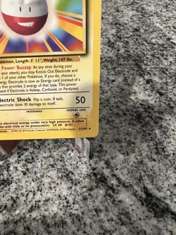 Pokemon TCG Electrode Base Set, Rare Card 21/102 DMG - Image 4