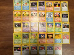 1999 Pokemon Base Set Shadowless Lot Of 34 cards 17 LP, 15 MP, 2 HP - Image 2