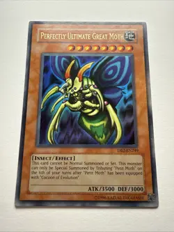 Yugioh Perfectly Ultimate Great Moth DB2-EN249 - Image 2