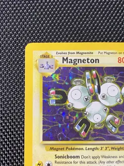 Magneton 11/62 Fossil Unlimited Holo Rare Pokemon TCG 1999 - Image 2