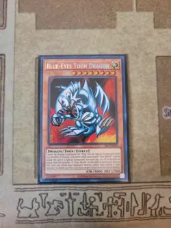 YUGIOH BLUE-EYES TOON DRAGON SRL-EN000 SECRET UNLIMITED ED NM 25TH/2020 - Image 1