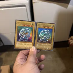 Yu-Gi-Oh! TCG Blue-Eyes White Dragon Kaiba SDK-001 Unlimited Ultra Rare LP &MP - Image 1