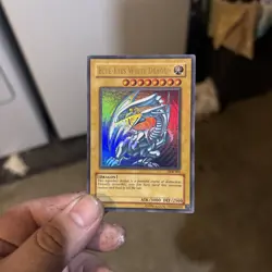 Yu-Gi-Oh! TCG Blue-Eyes White Dragon Kaiba SDK-001 Unlimited Ultra Rare LP &MP - Image 4