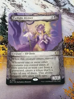 Twilight Diviner (Showcase) - 315 / English / Near Mint MTG - Image 4