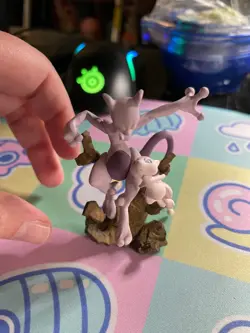 Pokemon TCG Super Premium Collection Mew and Mewtwo 20th Anniversary Figure 2016 - Image 1