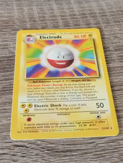 1999 Pokemon Base Set Electrode Unlimited 21/102 Non-Holo Excellent to NM - Image 1