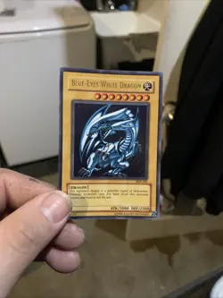 2002 Blue-Eyes White Dragon SDK-001 Unlimited Edition with 1 BONUS CARD - Image 3