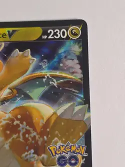 Dragonite V SWSH235 SWSH: Sword & Shield Promo Cards Holo - Image 4
