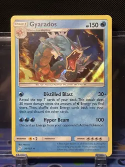 Pokemon Gyarados 30/181 Holo Rare Sun Moon Team Up TCG 2019 LP Foil Bleed - Image 1