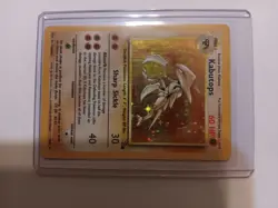 Pokemon TCG Kabutops Holo Rare 1st Edition Fossil Card 9/62 Near Mint Condition - Image 3